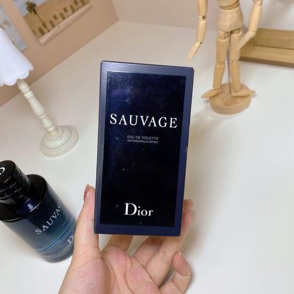 Light tone version Dior Light Fragrance Wilderness 100ml Dior Sauvage